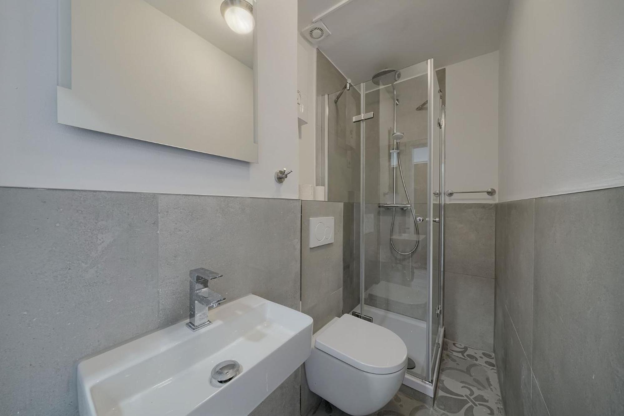 Warmstay I In Fernuni Naehe - Keybox Check-in Appartement